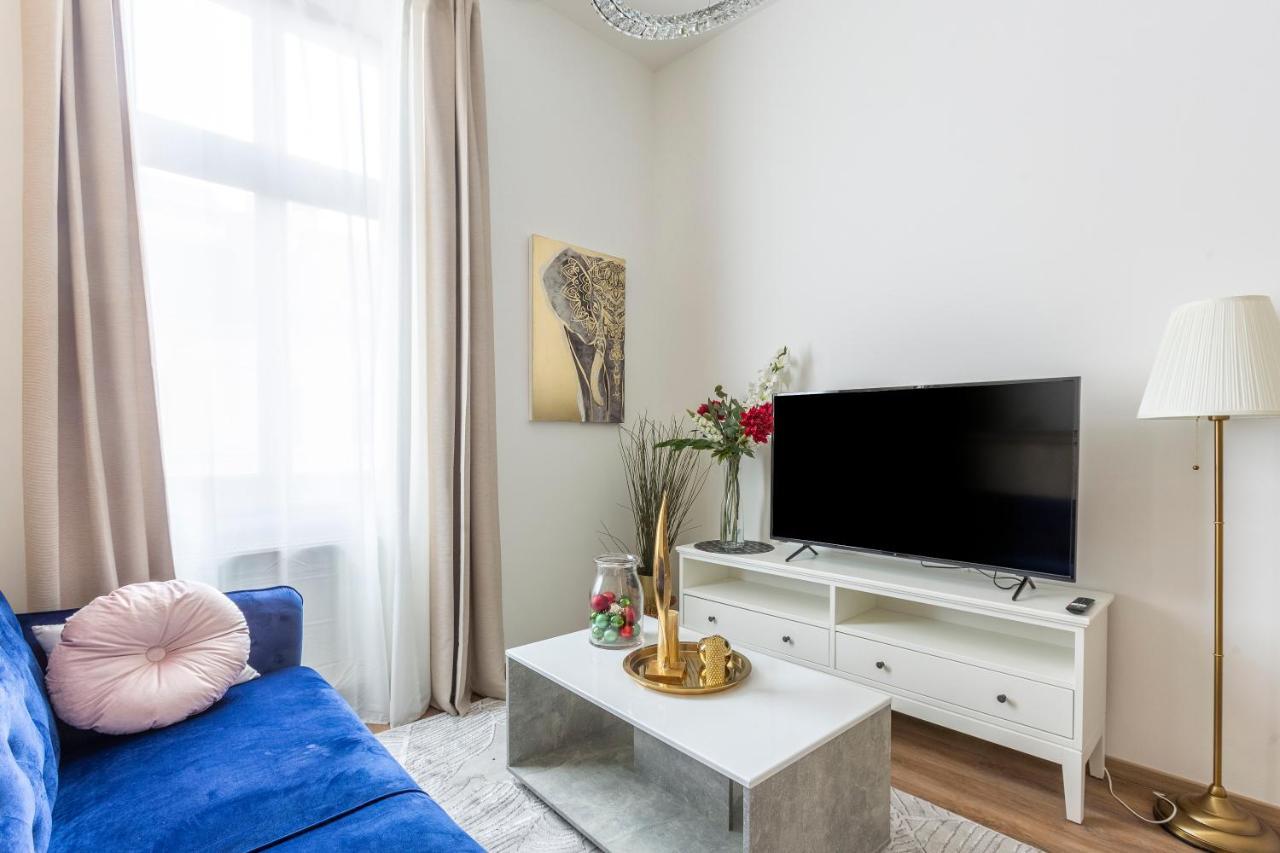 Explore Budapest From A Luxurious Cozy Apartment المظهر الخارجي الصورة