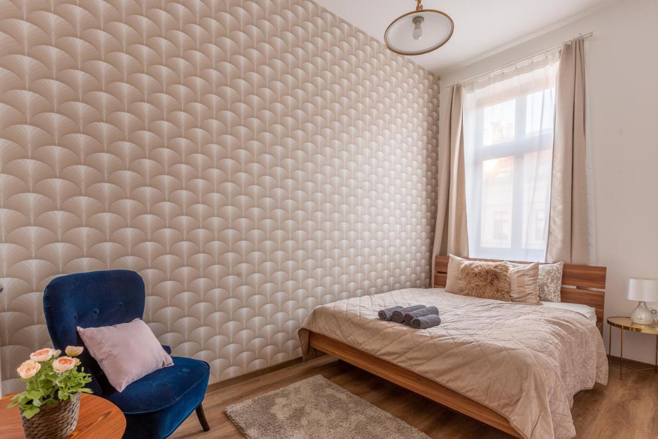 Explore Budapest From A Luxurious Cozy Apartment المظهر الخارجي الصورة