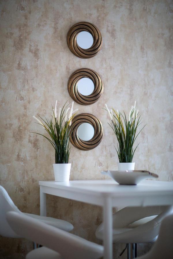Explore Budapest From A Luxurious Cozy Apartment المظهر الخارجي الصورة